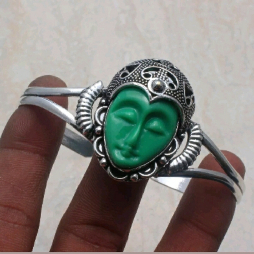 New Carved Agate Goddess Face 925 Silver Cuff Bracelet.
